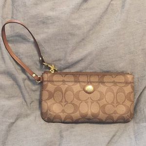Coach wallet/wristlet